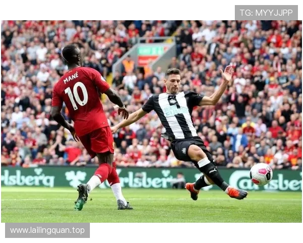 略伦特：安菲尔德拼尽全力展现决心，未来征程依然漫长不容松懈